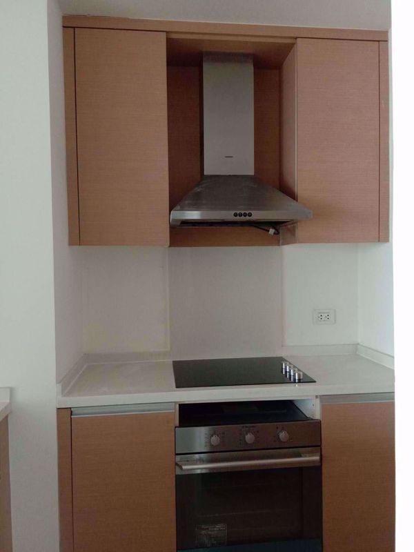 Picture of 2 bed Condo in The Empire Place Yan Nawa Sub District C012670