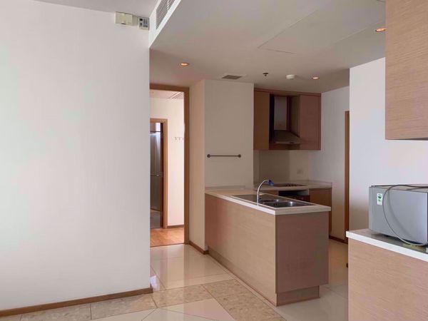 Picture of 2 bed Condo in The Empire Place Yan Nawa Sub District C012670