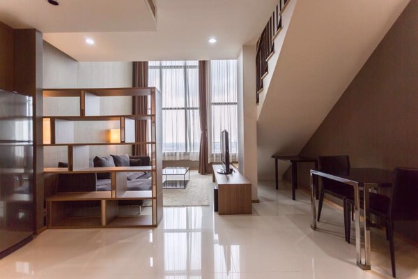 Picture of 1 bed Duplex in The Emporio Place Khlongtan Sub District D07492