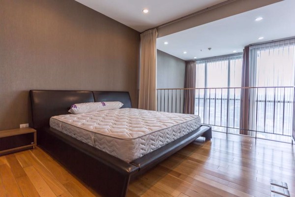 Picture of 1 bed Duplex in The Emporio Place Khlongtan Sub District D07492