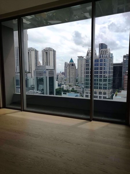 Picture of 1 bed Condo in Saladaeng One Silom Sub District C012677