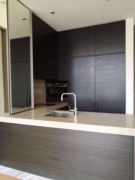 Picture of 1 bed Condo in Saladaeng One Silom Sub District C012677