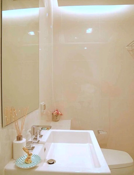 รูปภาพ 1 bed Condo in Equinox Chomphon Sub District C012704