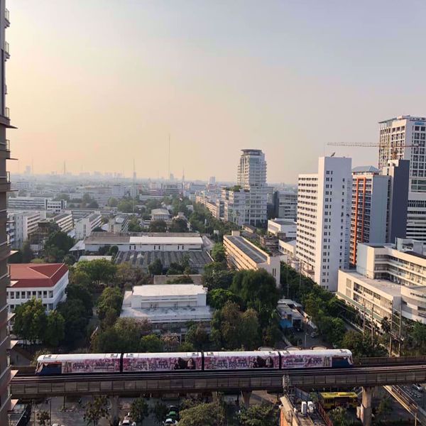 รูปภาพ Studio bed Condo in Rhythm Rangnam Thanonphayathai Sub District C012707