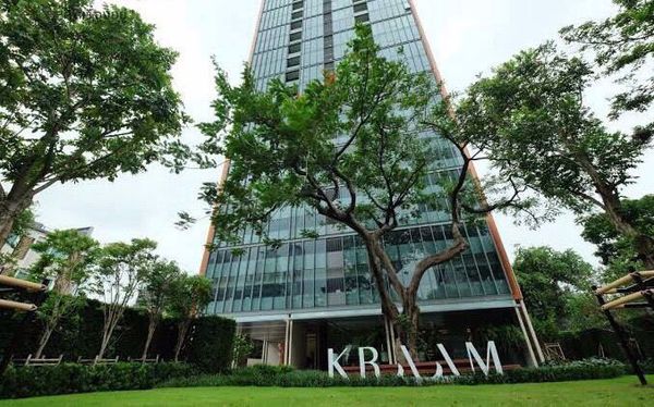 รูปภาพ 3 bed Condo in Kraam Sukhumvit 26 Khlongtan Sub District C012725