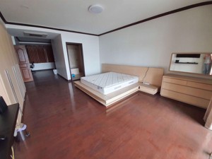 รูปภาพ 4 ห้องนอน Condo ในโครงการ Royal Castle Pattanakarn Suanluang Sub District C012807