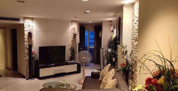 Picture of 2 bed Condo in Wittayu Complex Makkasan Sub District C012855