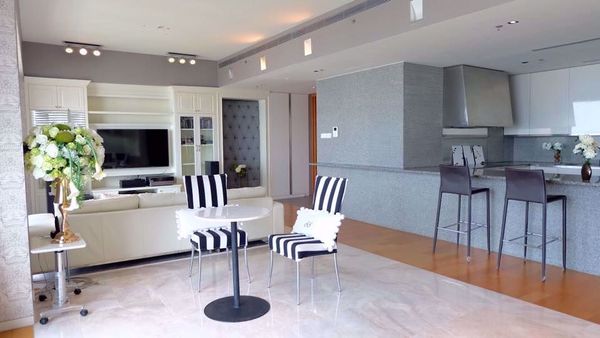 Picture of 3 bed Condo in The Met Thungmahamek Sub District C012856