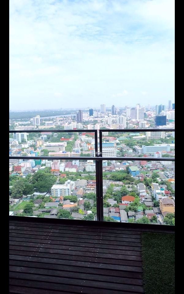 Picture of 3 bed Condo in The Met Thungmahamek Sub District C012856