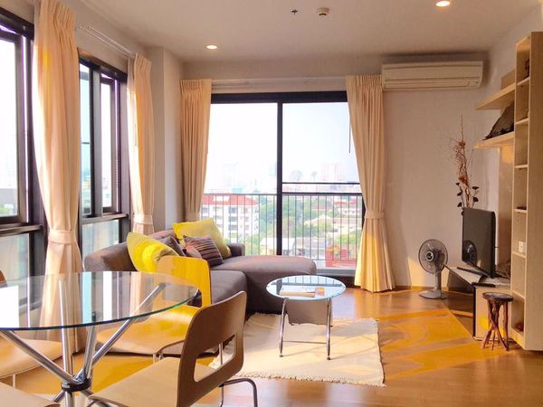 Picture of 2 bed Condo in The Vertical Aree Samsennai Sub District C012848