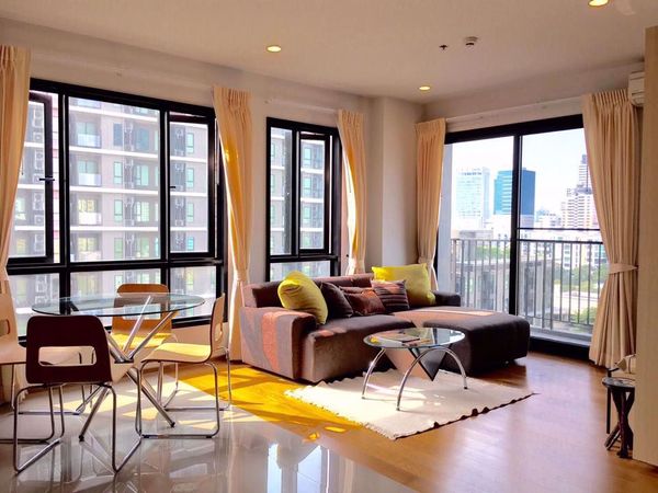 Picture of 2 bed Condo in The Vertical Aree Samsennai Sub District C012848