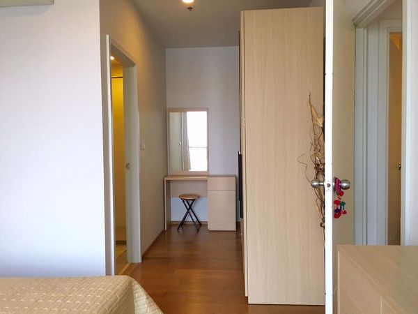 Picture of 2 bed Condo in The Vertical Aree Samsennai Sub District C012848