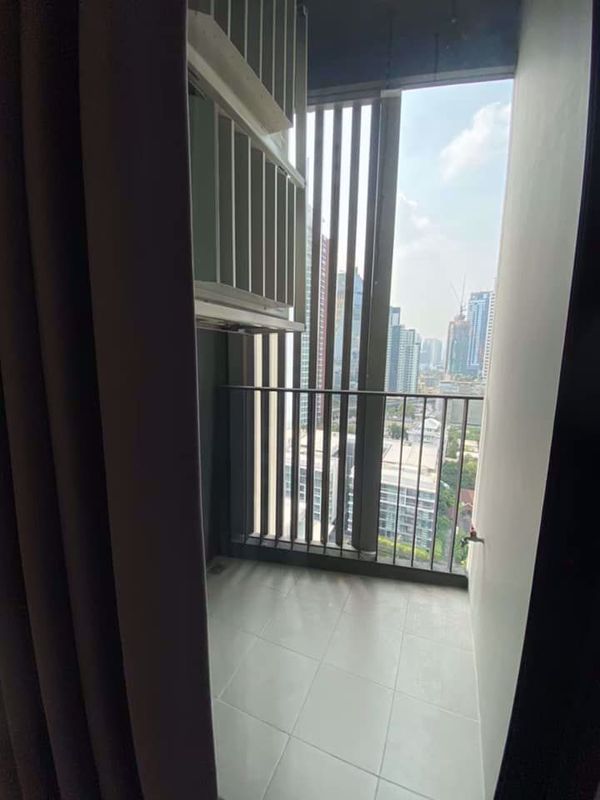 รูปภาพ 1 bed Condo in RHYTHM Ekkamai Khlong Tan Nuea Sub District C012871