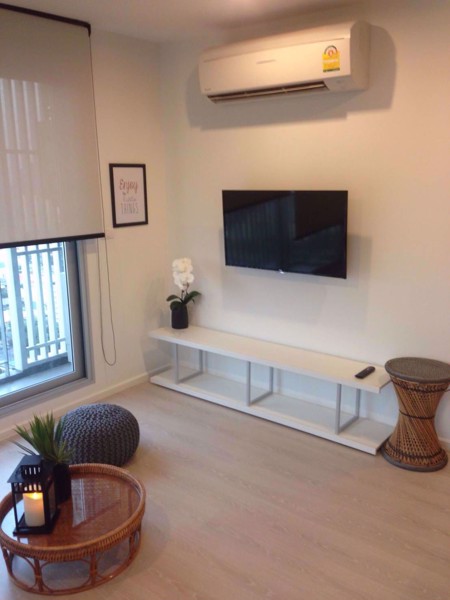 รูปภาพ 2 bed Condo in Rhythm Sathorn - Narathiwas Thungmahamek Sub District C012875