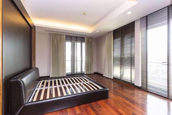 Picture of 3 bed Condo in Supreme Garden Thungmahamek Sub District C012887