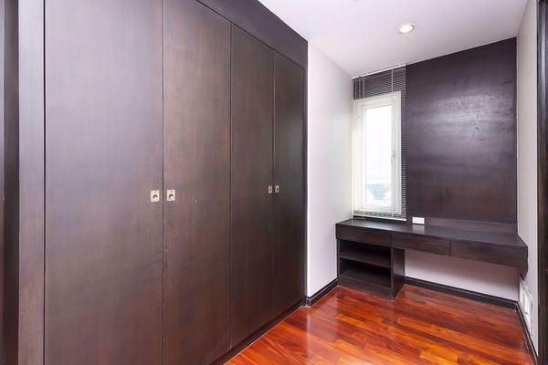 Picture of 3 bed Condo in Supreme Garden Thungmahamek Sub District C012887