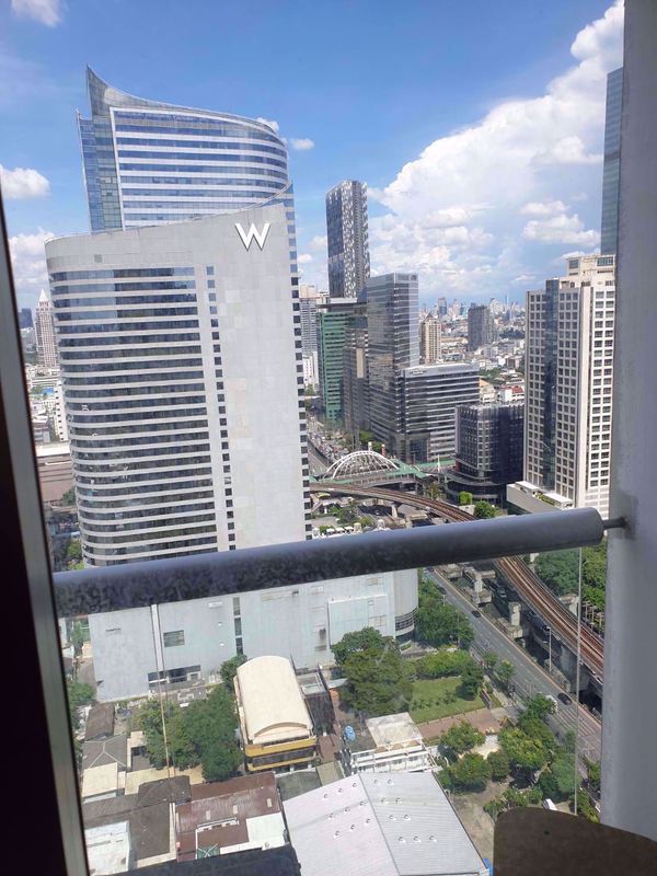 รูปภาพ 1 ห้องนอน คอนโด ในโครงการ Silom Suite เขตบางรัก แขวงสีลม C012896