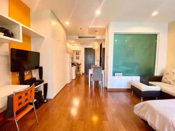 Picture of Studio bed Condo in The Address Chidlom Lumphini Sub District C012901