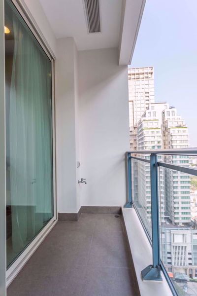 Picture of 2 bed Condo in Q Langsuan Lumphini Sub District C012918