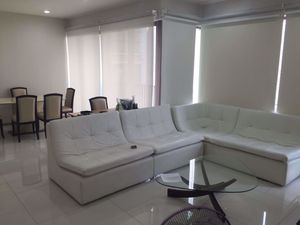 Picture of 2 bed Condo in The Emporio Place Khlongtan Sub District C012928