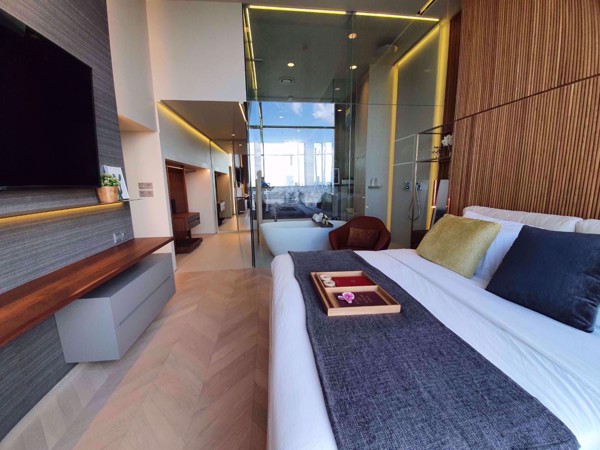 Picture of 3 bed Penthouse in The ESSE Asoke Khlong Toei Nuea Sub District P012937