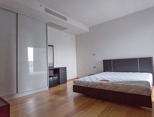 รูปภาพ 2 bed Condo in Hyde Sukhumvit 13 Khlong Toei Nuea Sub District C012950