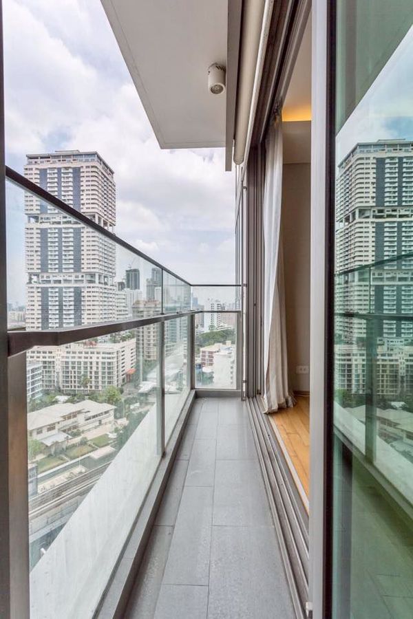 รูปภาพ 2 bed Condo in Aequa Sukhumvit 49 Khlong Tan Nuea Sub District C012983