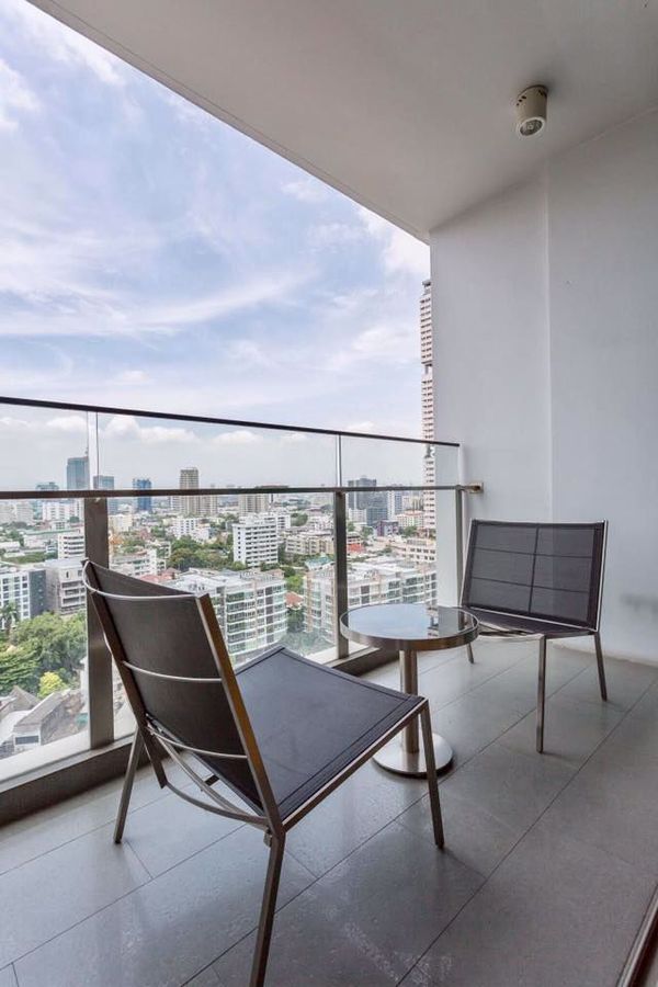 รูปภาพ 2 bed Condo in Aequa Sukhumvit 49 Khlong Tan Nuea Sub District C012983