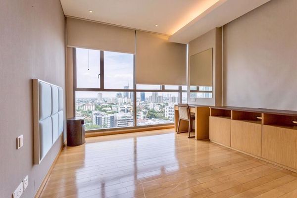 รูปภาพ 2 bed Condo in Aequa Sukhumvit 49 Khlong Tan Nuea Sub District C012983