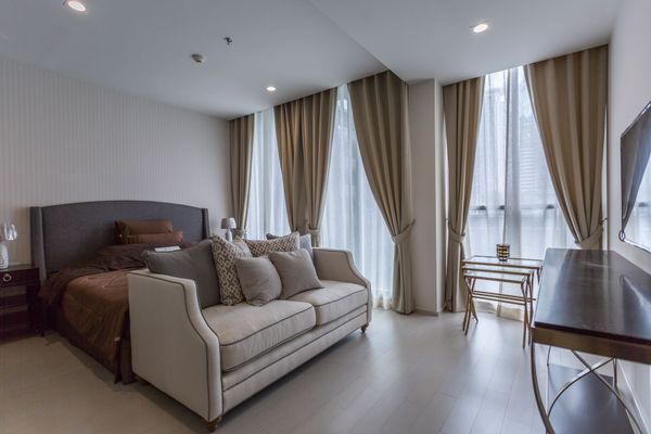 Picture of 1 bed Condo in Noble Ploenchit Lumphini Sub District C013001