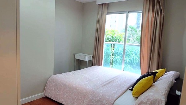 รูปภาพ 3 bed Condo in Belle Grand Rama 9 Huai Khwang Sub District C013030