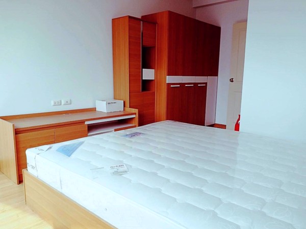 Picture of 2 bed Condo in Supalai Park Ekkamai-Thonglor Bangkapi Sub District C013108