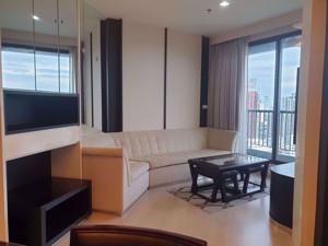 Picture of 2 bed Condo in Rhythm Sukhumvit 44 Phra Khanong Sub District C013181