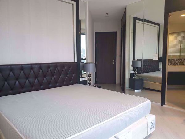 รูปภาพ 2 bed Condo in Rhythm Sukhumvit 44 Phra Khanong Sub District C013181