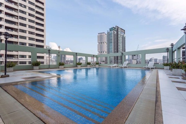 รูปภาพ 2 bed Condo in Lumpini Suite Sukhumvit 41 Khlong Tan Nuea Sub District C013194