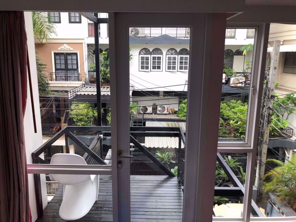 Picture of 6 bed House  Khlong Toei Nuea Sub District H013195