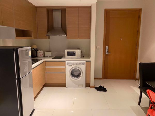 Picture of 1 bed Condo in The Emporio Place Khlongtan Sub District C013203