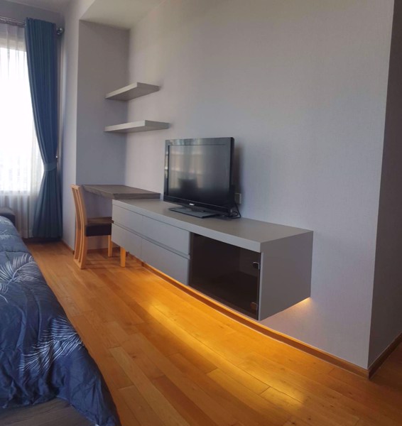 Picture of 2 bed Condo in The Emporio Place Khlongtan Sub District C013245