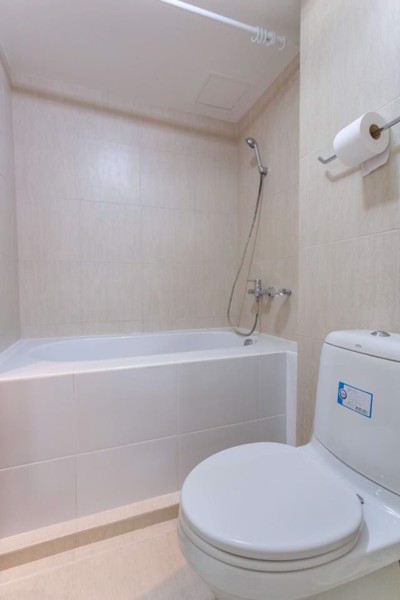 รูปภาพ 1 bed Condo in The Clover Khlong Tan Nuea Sub District C013340