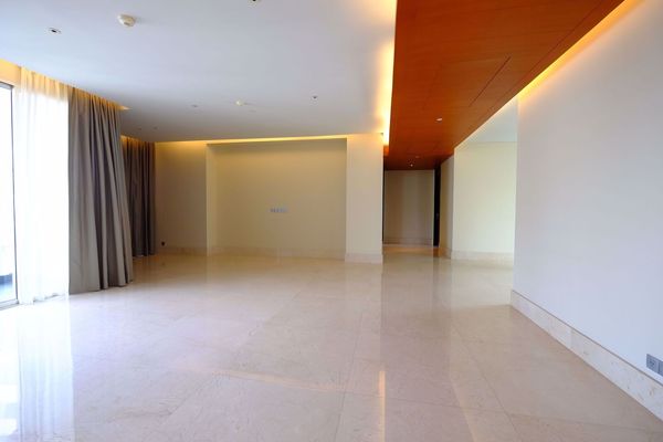 รูปภาพ 3 bed Condo in The Infinity Silom Sub District C013341