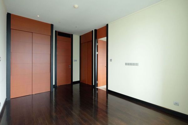 รูปภาพ 3 bed Condo in The Infinity Silom Sub District C013341