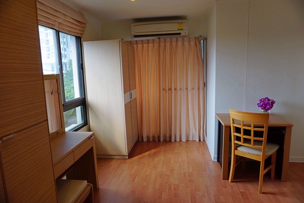 รูปภาพ 2 bed Condo in Lumpini Ville Sukhumvit 77 Suanluang Sub District C013343