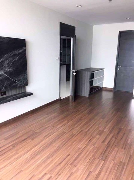 Picture of 2 bed Condo in Supalai Prima Riva Chong Nonsi Sub District C013347