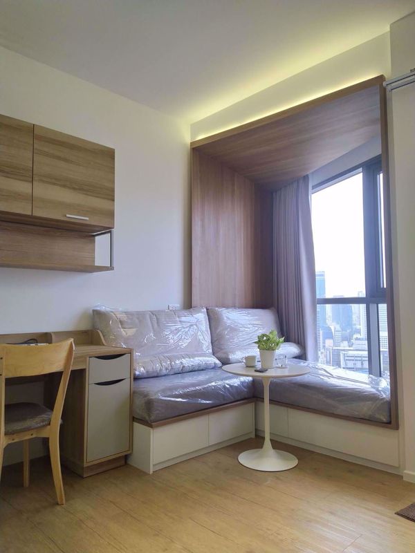 Picture of 1 bed Condo in Triple Y Residence Wang Mai Sub District C013368