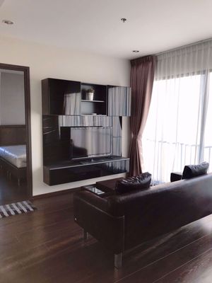 Picture of 2 bed Condo in C Ekkamai Khlong Tan Nuea Sub District C013379