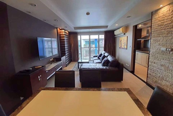 Picture of 2 bed Condo in Avenue 61 Khlong Tan Nuea Sub District C013397