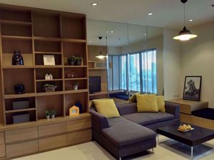 Picture of 1 bed Condo in The Emporio Place Khlongtan Sub District C013402