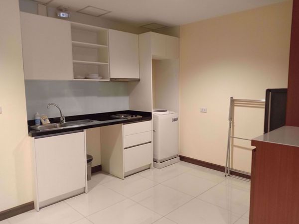 Picture of 1 bed Condo in 42 Grand Residence Phra Khanong Sub District C013404