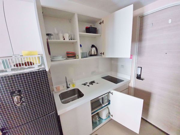 Picture of 1 bed Condo in Condolette Light Convent Silom Sub District C013412