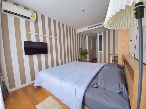 Picture of 1 bed Condo in Condolette Light Convent Silom Sub District C013412